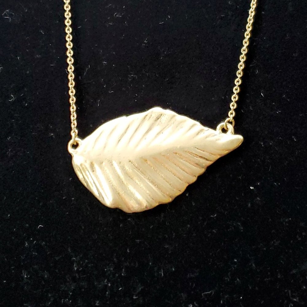 Gold leaf charm necklace